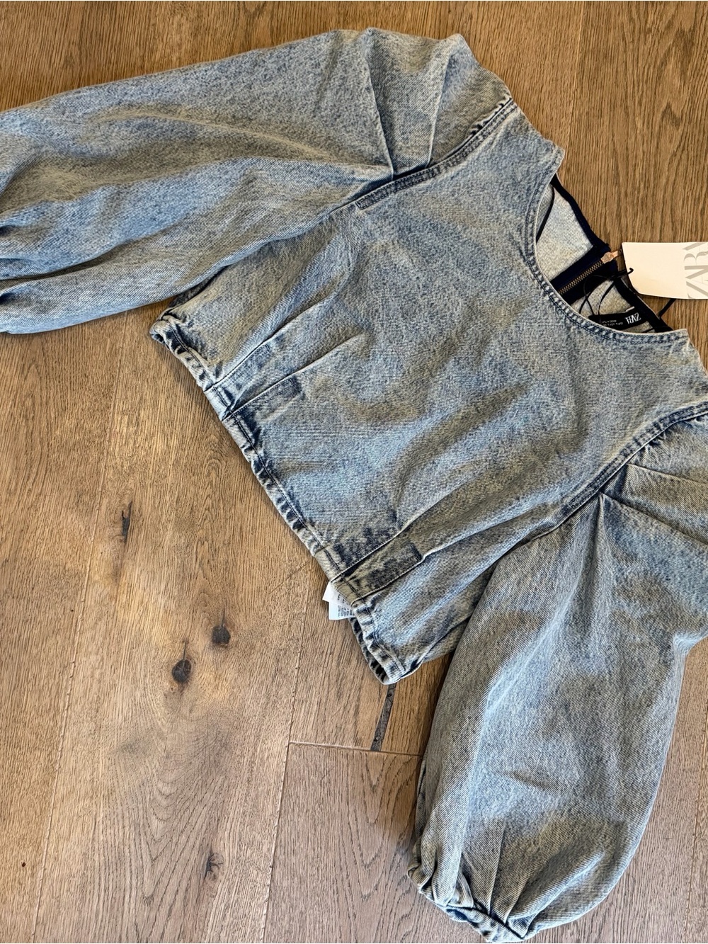 Zara Light Wash Denim Puff-Sleeve Cropped Top